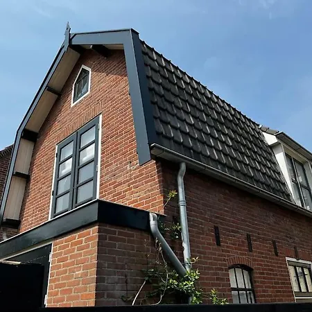 Little Loft, Summerhouse Near The Free Parking- Have A Stay! Noordwijk